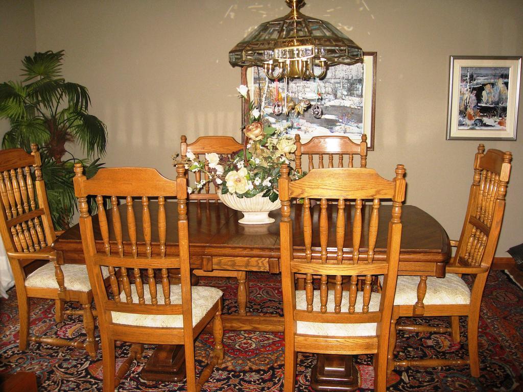 Mcdougall Lane Bed & Breakfast Drumheller Esterno foto